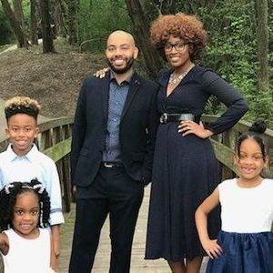 Meet your Posher, Mark